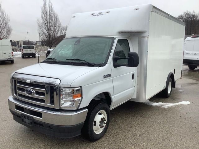 2024 Ford E-450SD Base Commercial