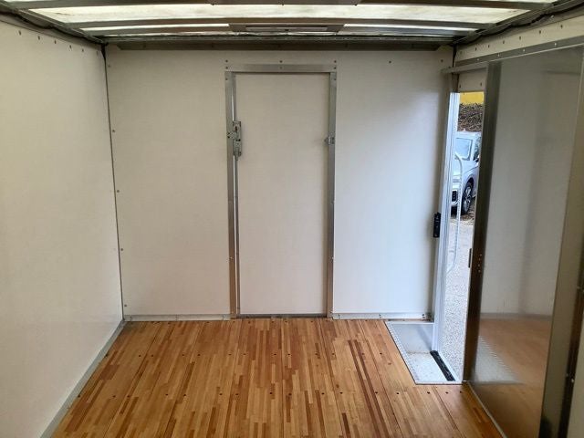 2024 Ford E-450SD Base Commercial