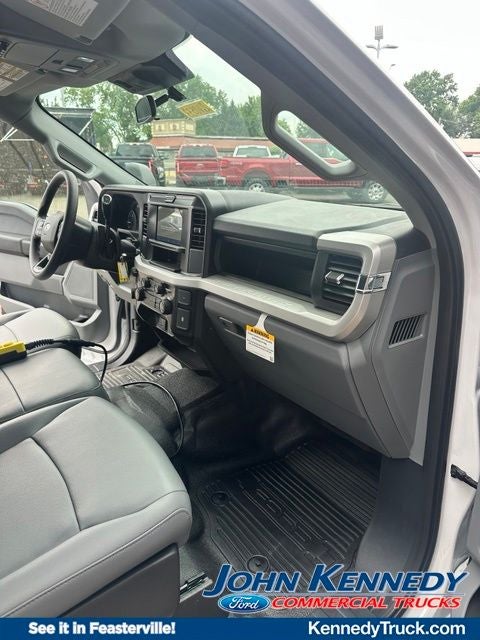 2026 Ford F-450SD Landscape Dump Commercial