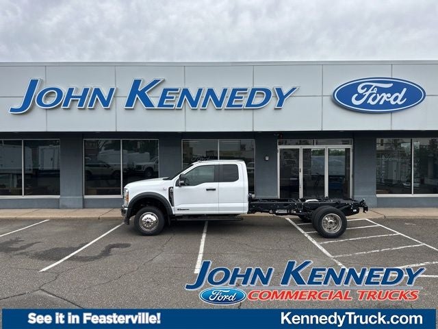 2026 Ford F-550 XL 4x4 SuperCab 192-In DRW's photo