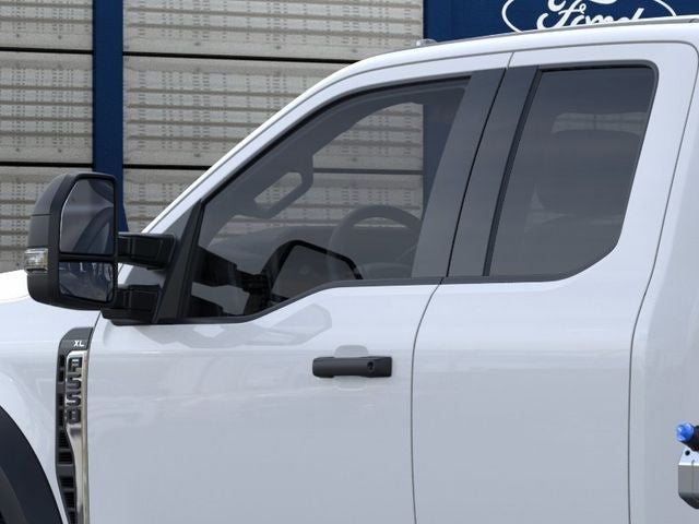 2026 Ford F-550SD XL Chassis Commercial