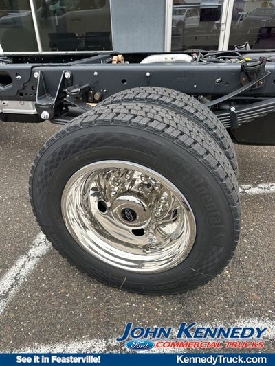 2026 Ford F-550SD XL Chassis Commercial