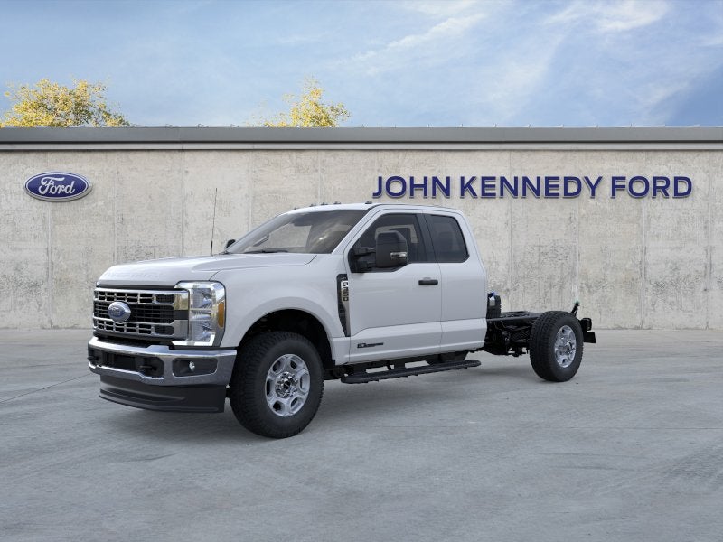 2026 Ford F-350SD XLT 168 WB