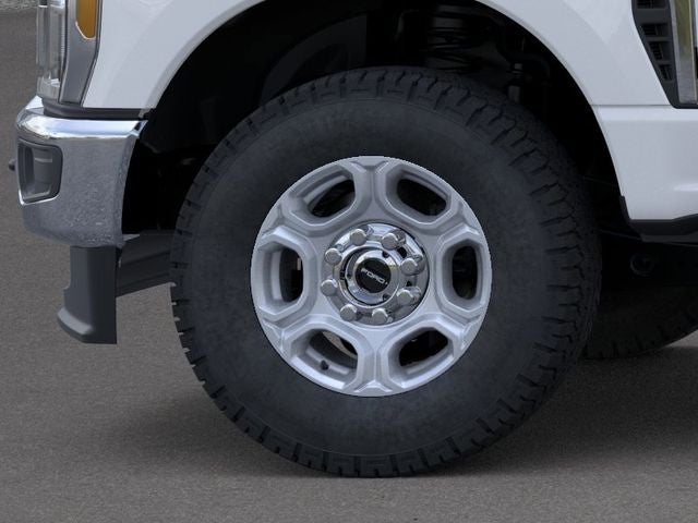 2026 Ford F-350SD XLT 168 WB