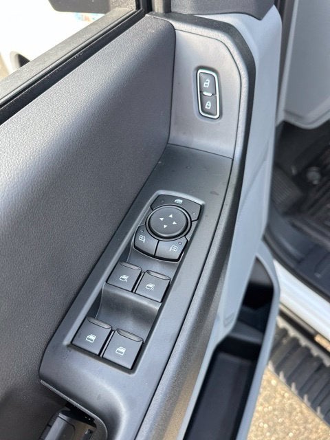 2027 Ford F-350SD XL