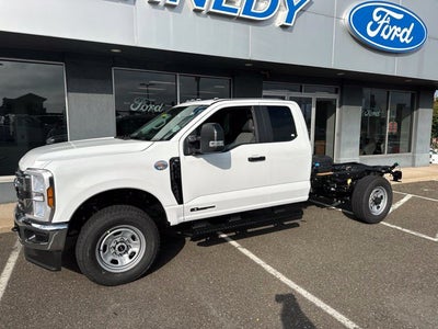 2027 Ford F-350SD XL