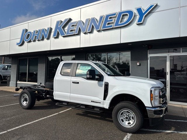 2027 Ford F-350SD XL