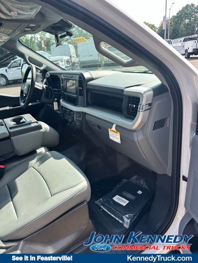 2026 Ford F-600SD XL