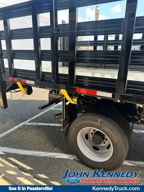 2026 Ford F-600SD XL