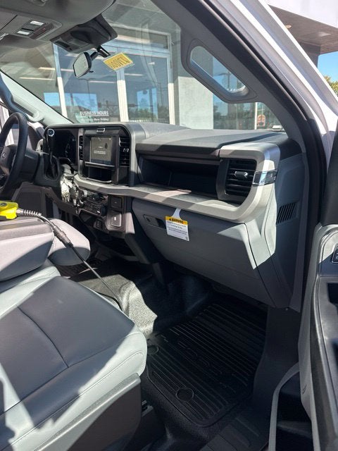 2027 Ford F-350SD XL 169 WB