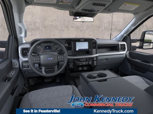 2026 Ford F-550SD XL