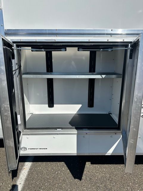 2026 Ford E-450SD Rockport Workport Commercial
