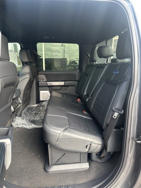 2025 Ford F-350SD Platinum pickup