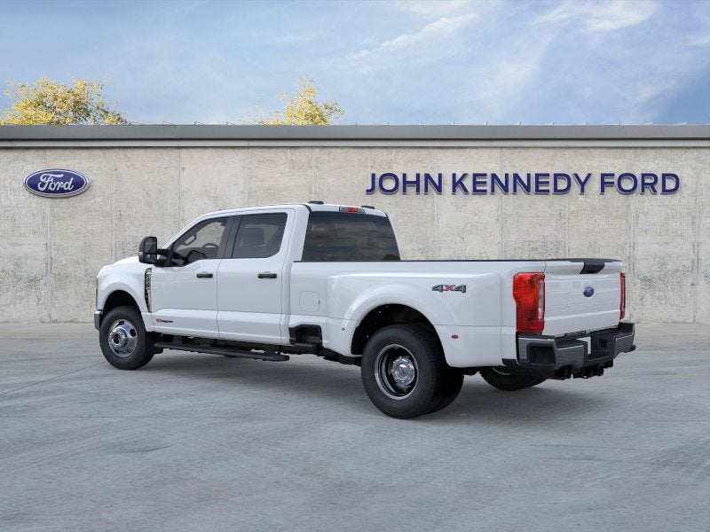 2026 Ford F-350 XLT DRW Pickup
