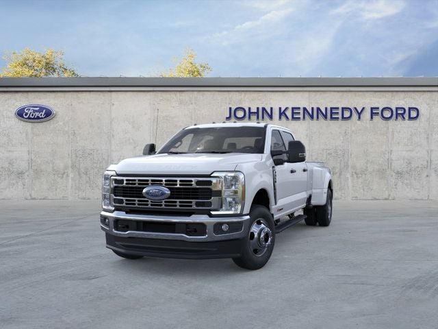 2026 Ford F-350 XLT DRW Pickup