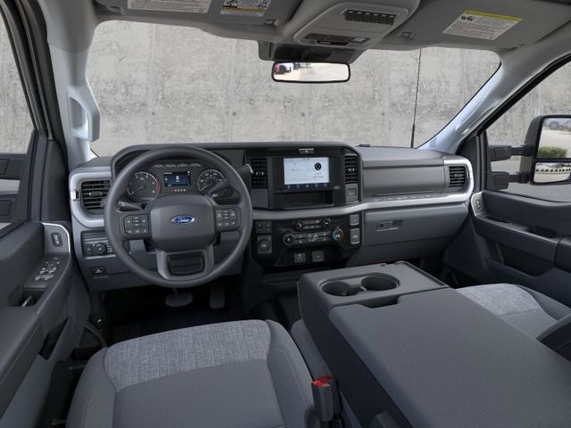 2026 Ford F-350 XLT DRW Pickup