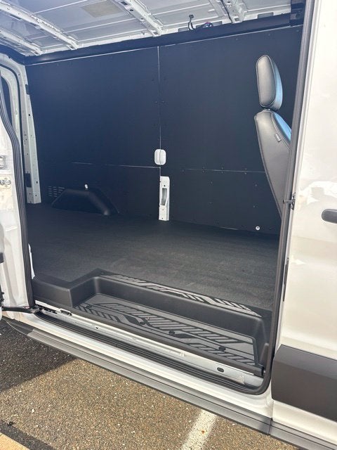 2027 Ford Transit-250 Base