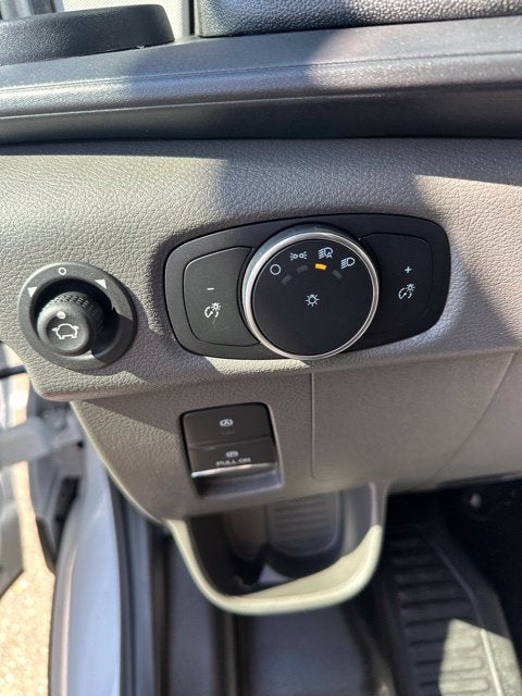 2027 Ford Transit-250 Base