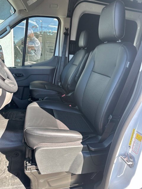 2027 Ford Transit-250 Base