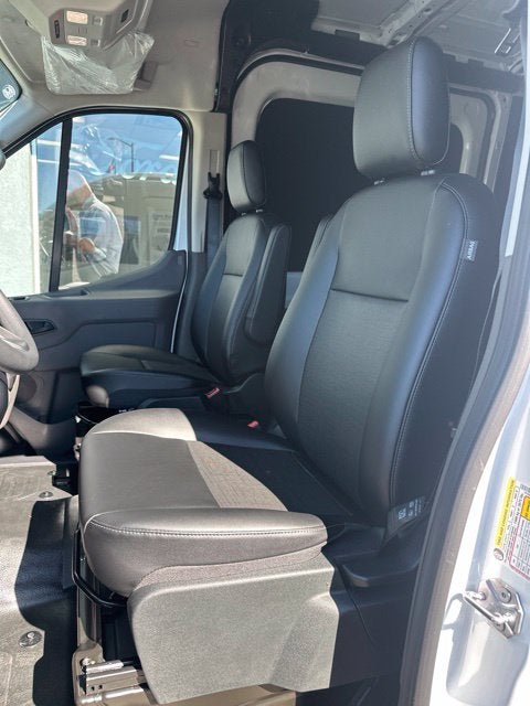 2027 Ford Transit-250 Base
