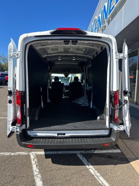 2027 Ford Transit-250 Base